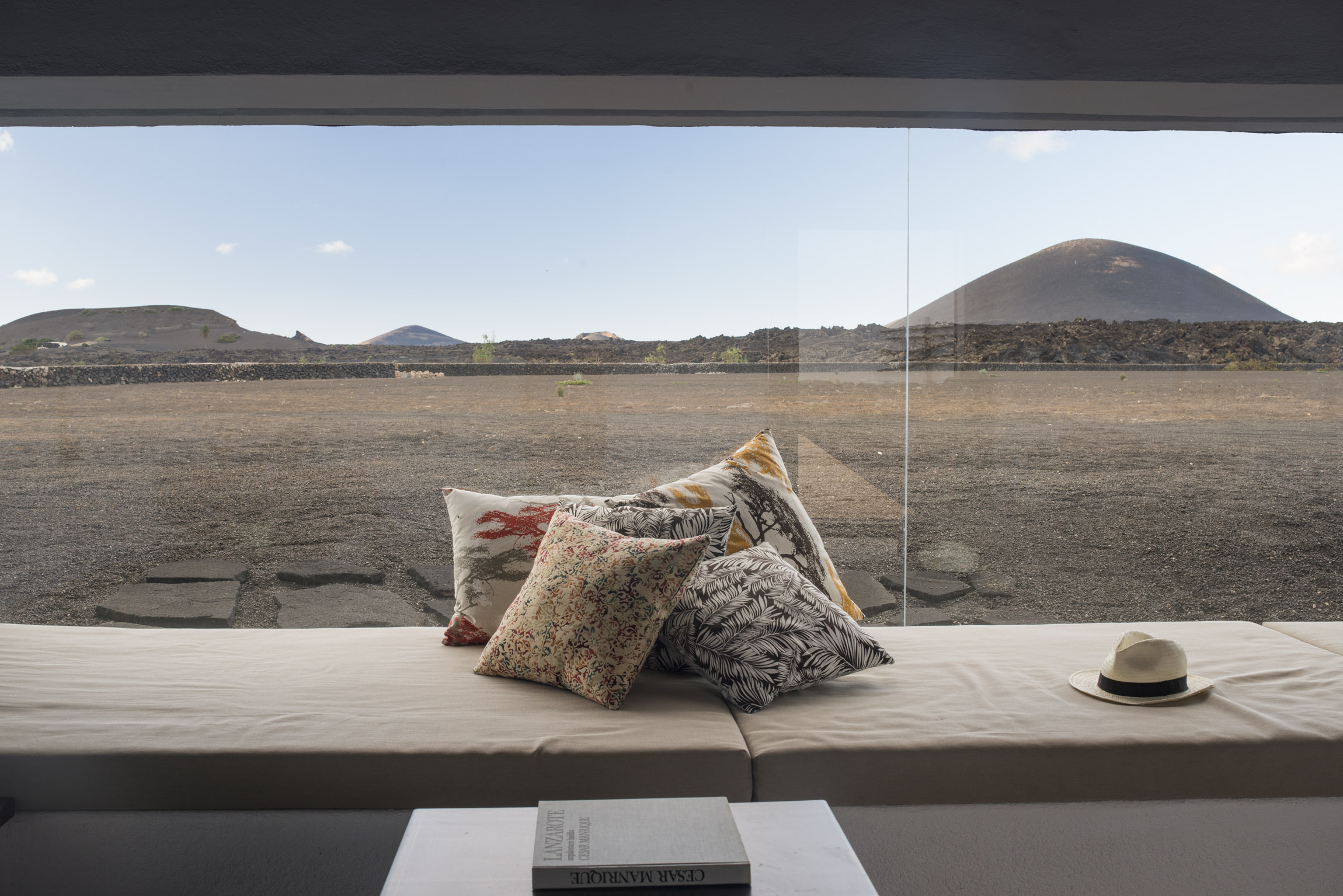 Buenavista Lanzarote Country Suites Casa Este livingroom views