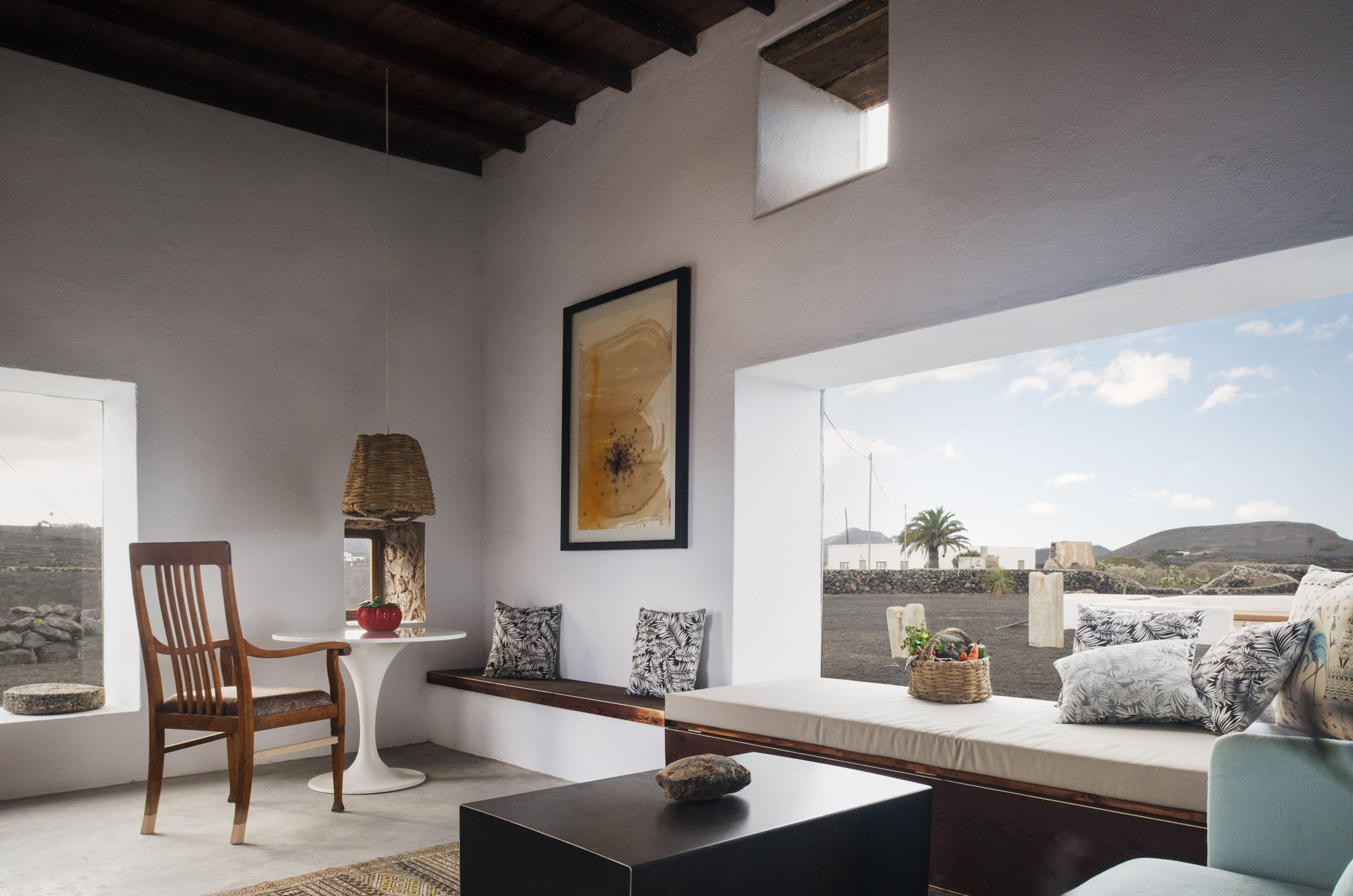 Buenavista Lanzarote Country Suites casa oeste livingroom 1